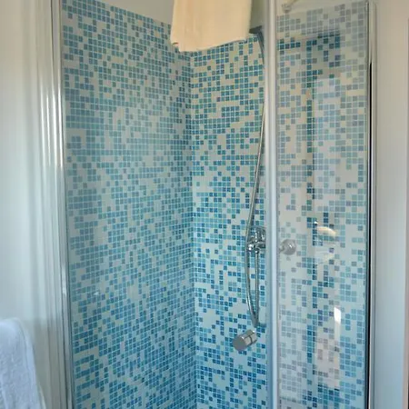 בית הארחה Casa De Vacanta La Pitic